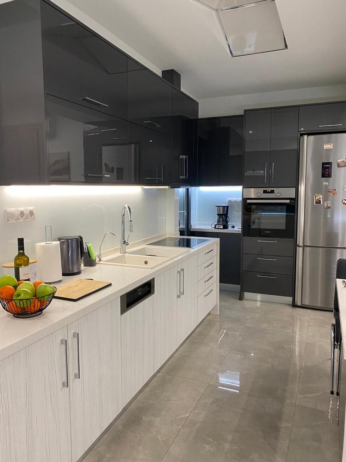 Ivory Style Maisonette Near Downtown Villa Heraklion  Bagian luar foto