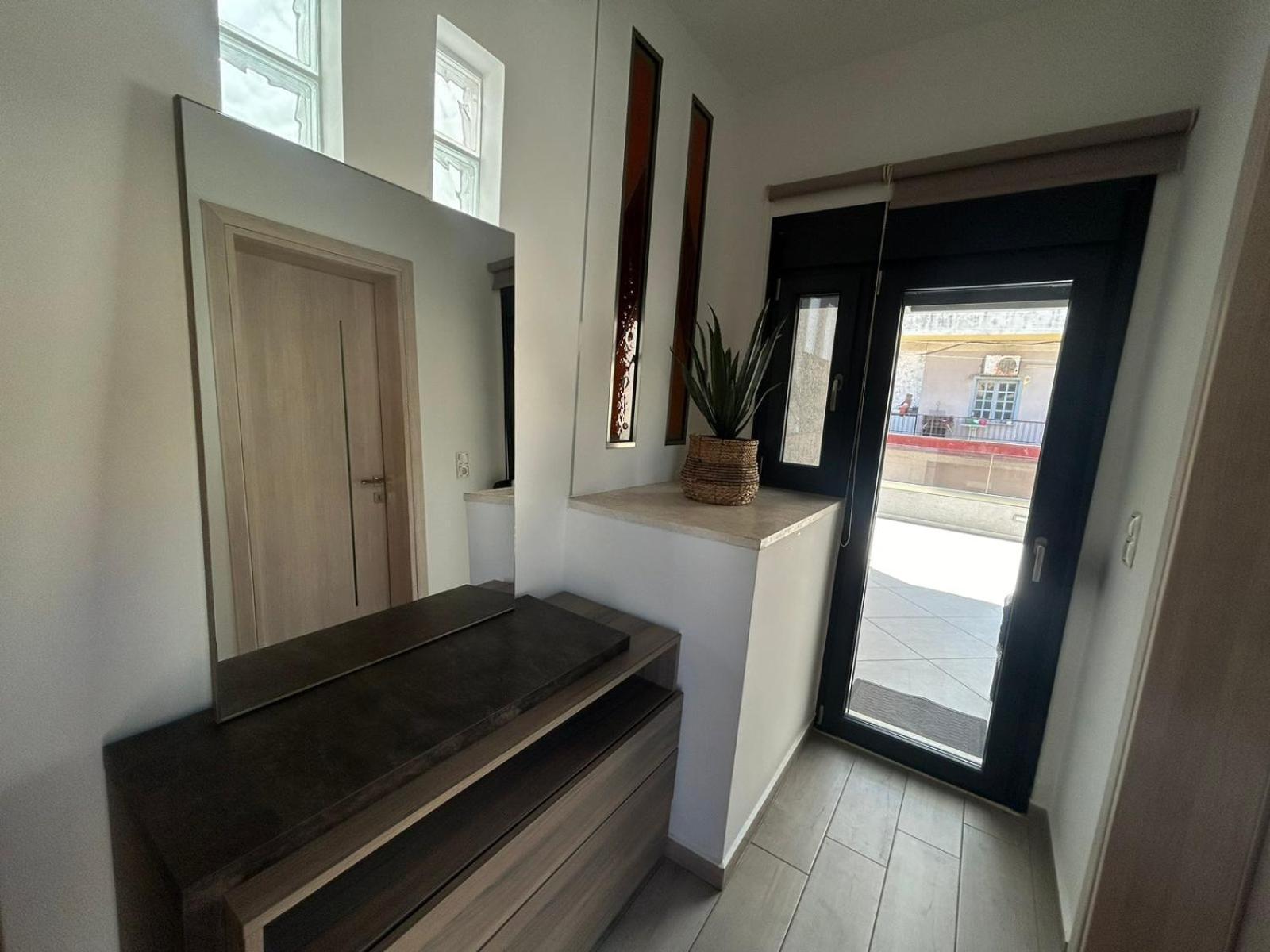 Ivory Style Maisonette Near Downtown Villa Heraklion  Bagian luar foto